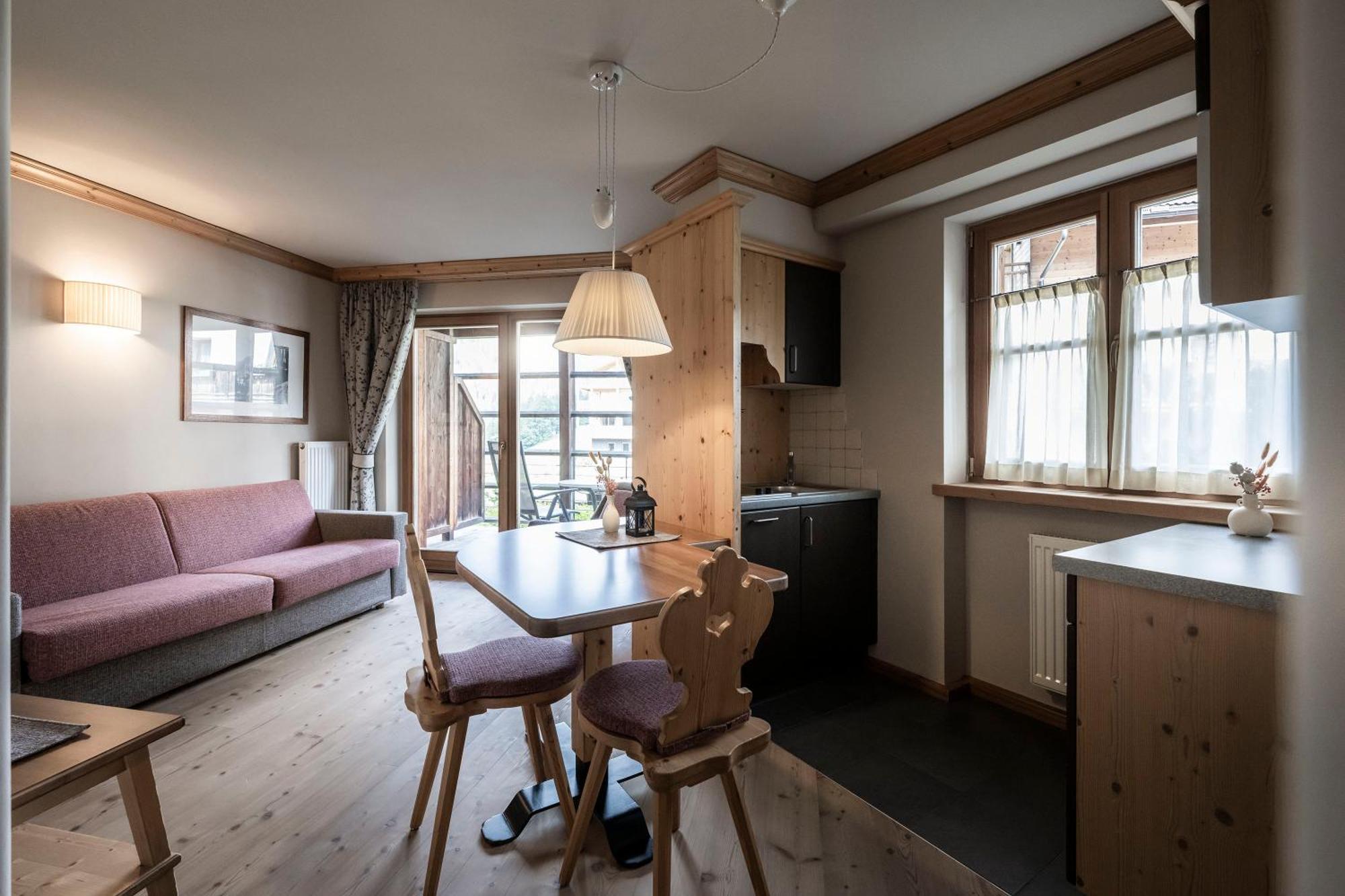 Post Alpina - Family Mountain Chalets San Candido Pokoj fotografie