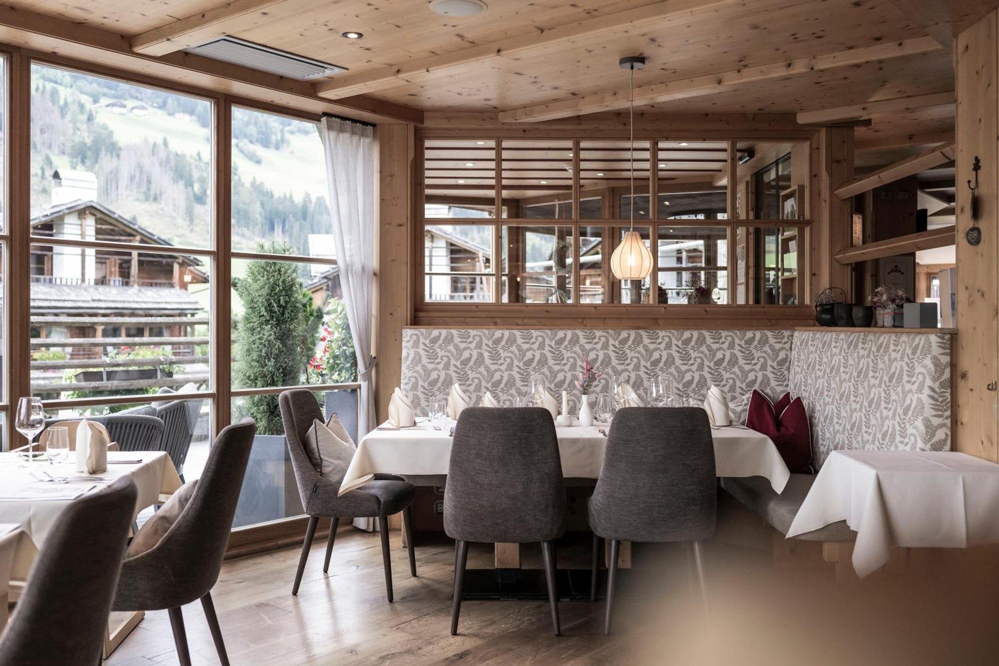 Post Alpina - Family Mountain Chalets San Candido Exteriér fotografie