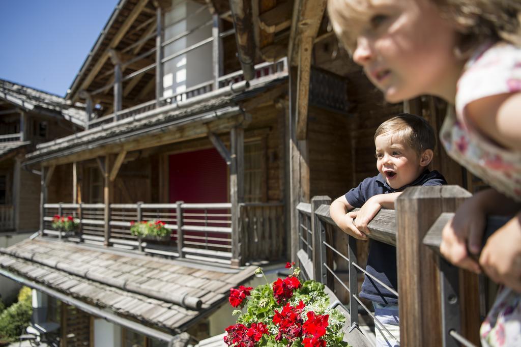 Post Alpina - Family Mountain Chalets San Candido Exteriér fotografie